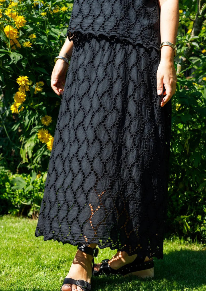Black Colour - BCFreya Cut Lace Nederdel - Black
