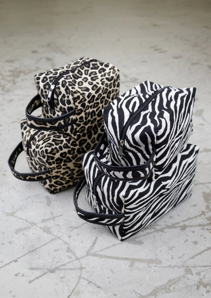 Black Colour - BCNyla Washbag - Zebra - Onesize