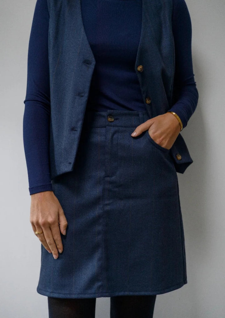 Black Colour - BCPark Kort Nederdel - Indigo Blue