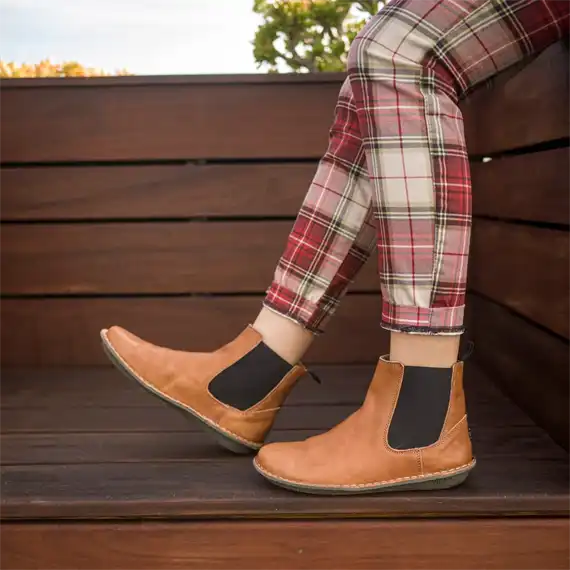 Vibae - Helsinki Leather - Cognac Brown