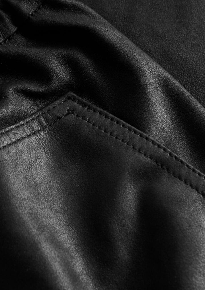 Depeche - HannaDE Shorts - Læder - Black