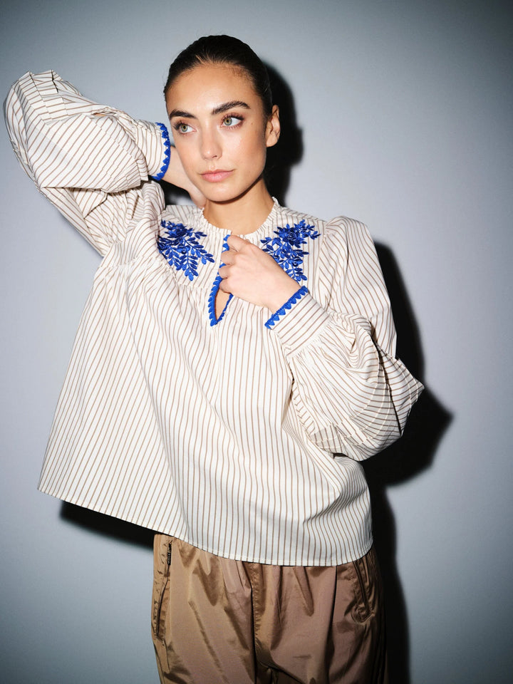 Gossia - Louisa bluse - Creme brown stripes