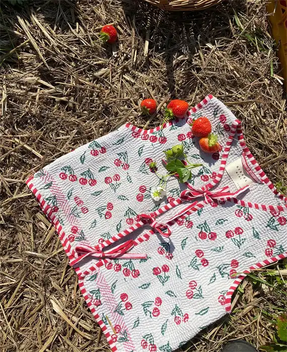 Sissel Edelbo - Gro Mini Vest - Kantha Cherry