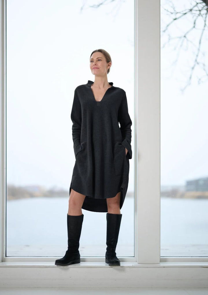 Henriette Copenhagen - Fleece - Kjole - Black