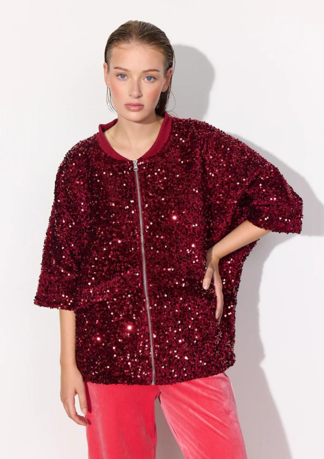Hunkøn - Kaia Sequin Jakke - Deep Red