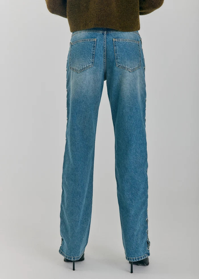 Norr -Kenzie Straight Jeans - Medium Blue Denim