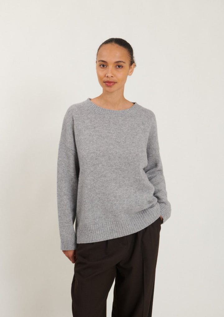 Basic Apparel - Lise O-Neck - Striktrøje