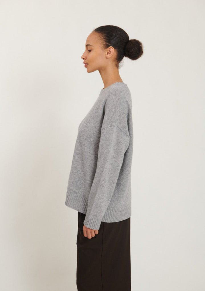 Basic Apparel - Lise O-Neck - Striktrøje