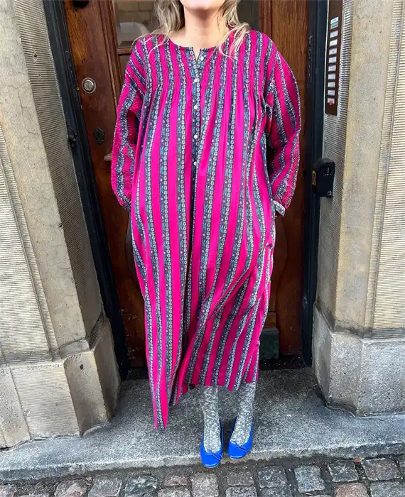 Sissel - Manja Kjole - Pink Fever - Onesize
