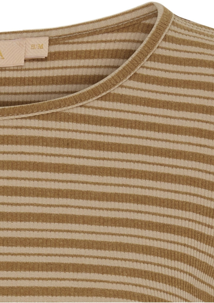 Marta - MdcNoemie Tee - Camello/Beige