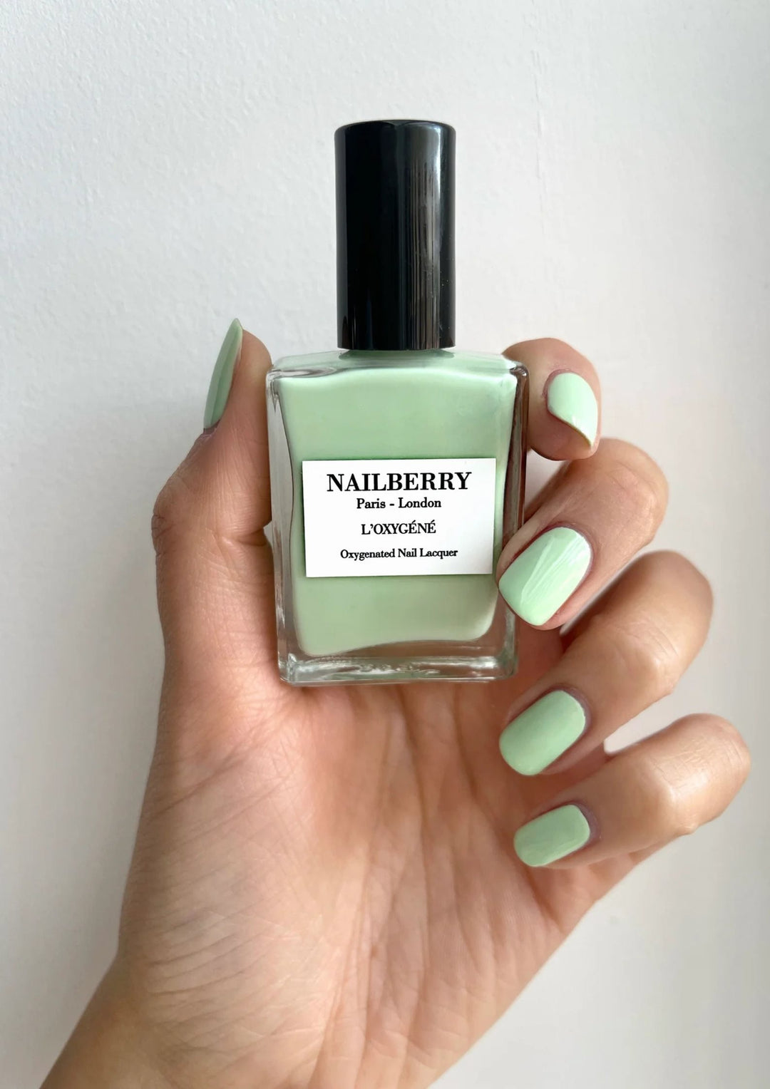 Nailberry - Neglelak - Minty Fresh - 15 ml