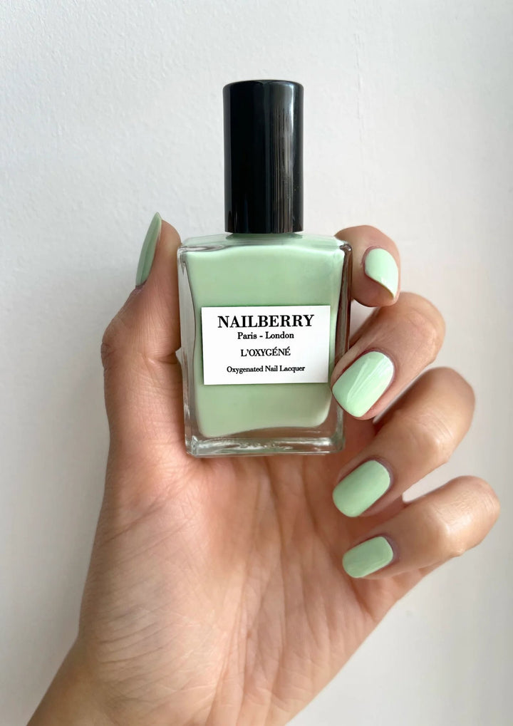Nailberry - Neglelak - Minty Fresh - 15 ml