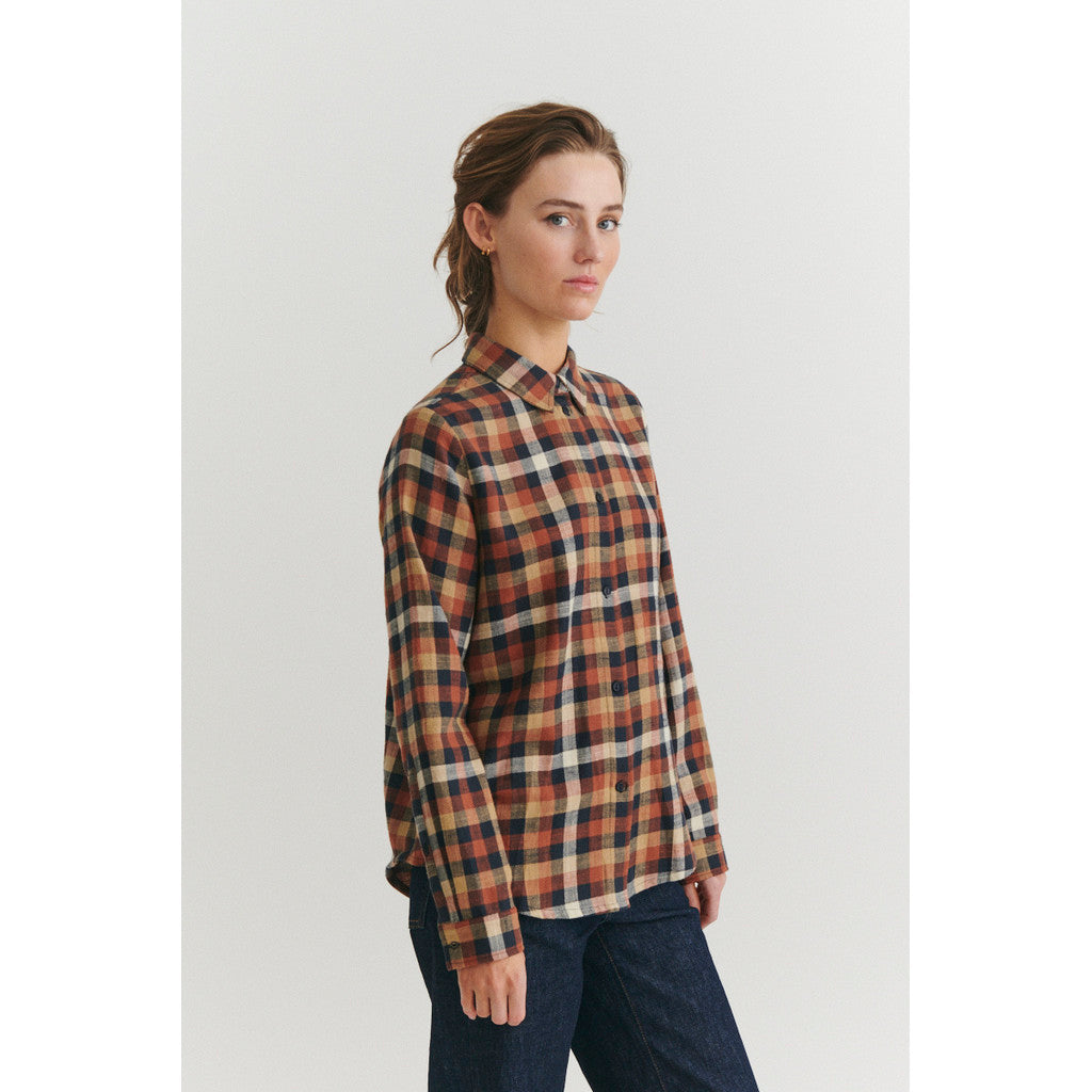 Basic Apparel – Nalli Skjorte Lang – Skycaption/Tortoise shell – billede 3