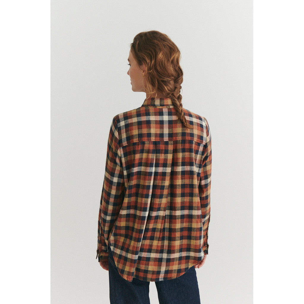 Basic Apparel – Nalli Skjorte Lang – Skycaption/Tortoise shell – billede 4