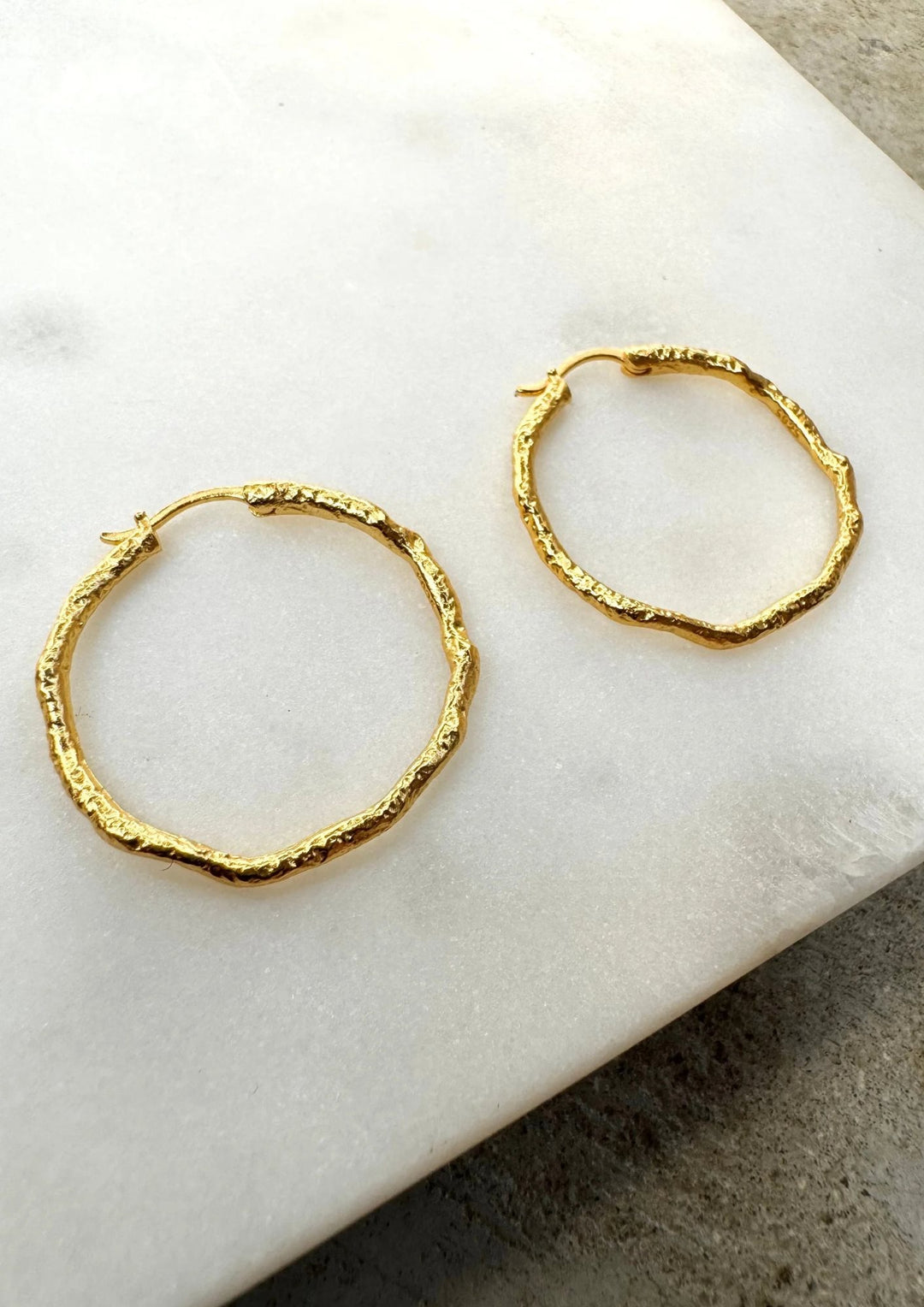 Andcopenhagen - Hammered Øreringe  - Guld - Large