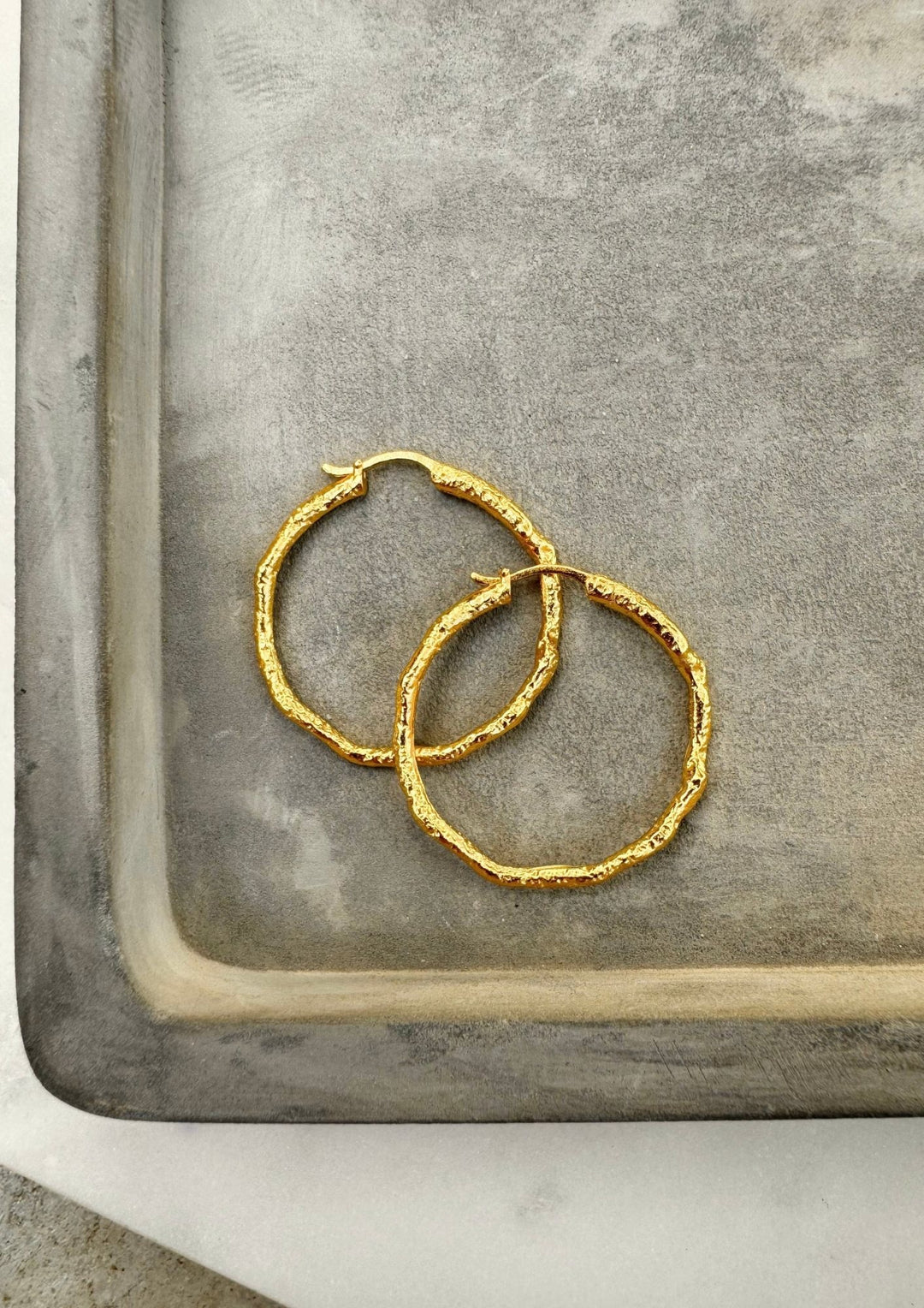 Andcopenhagen - Hammered Øreringe  - Guld - Large