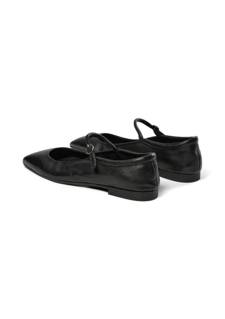 Pavement - Elga Ballerina - Black