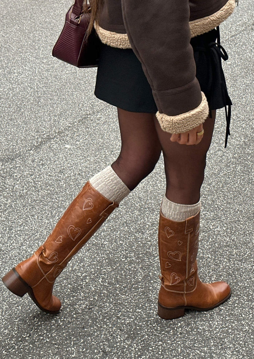 Phenumb - Leather Stitched Cognac - Heartscape Long