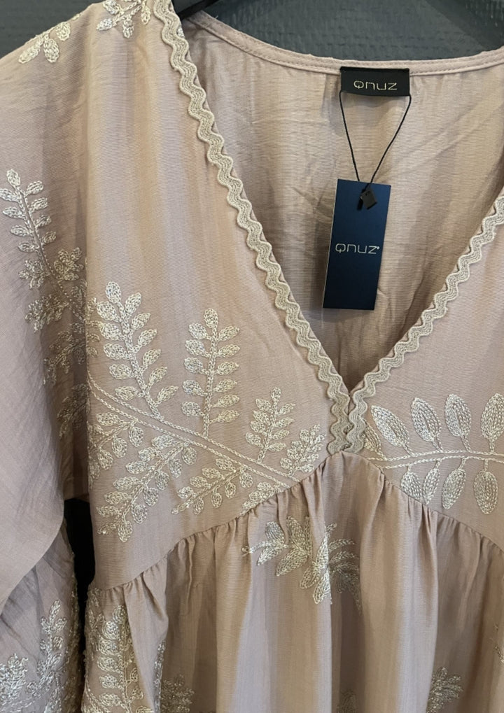 Qnuz - Boheme Dress - W. Embrodery - Rosa