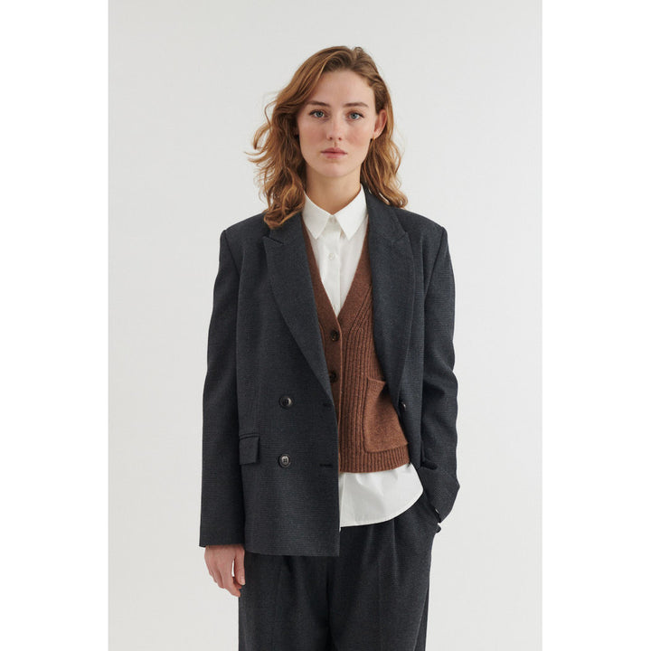 Basic Apparel - Radi Blazer