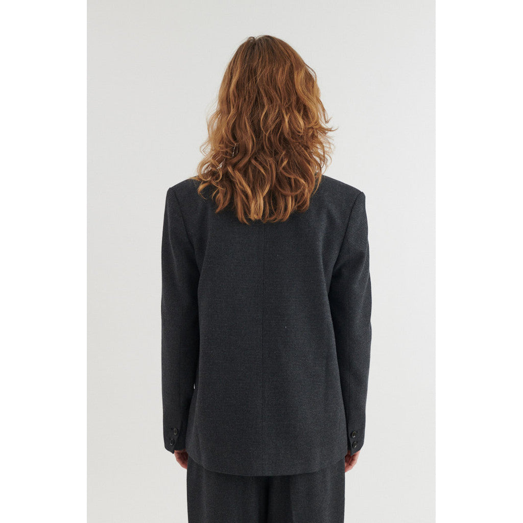 Basic Apparel - Radi Blazer