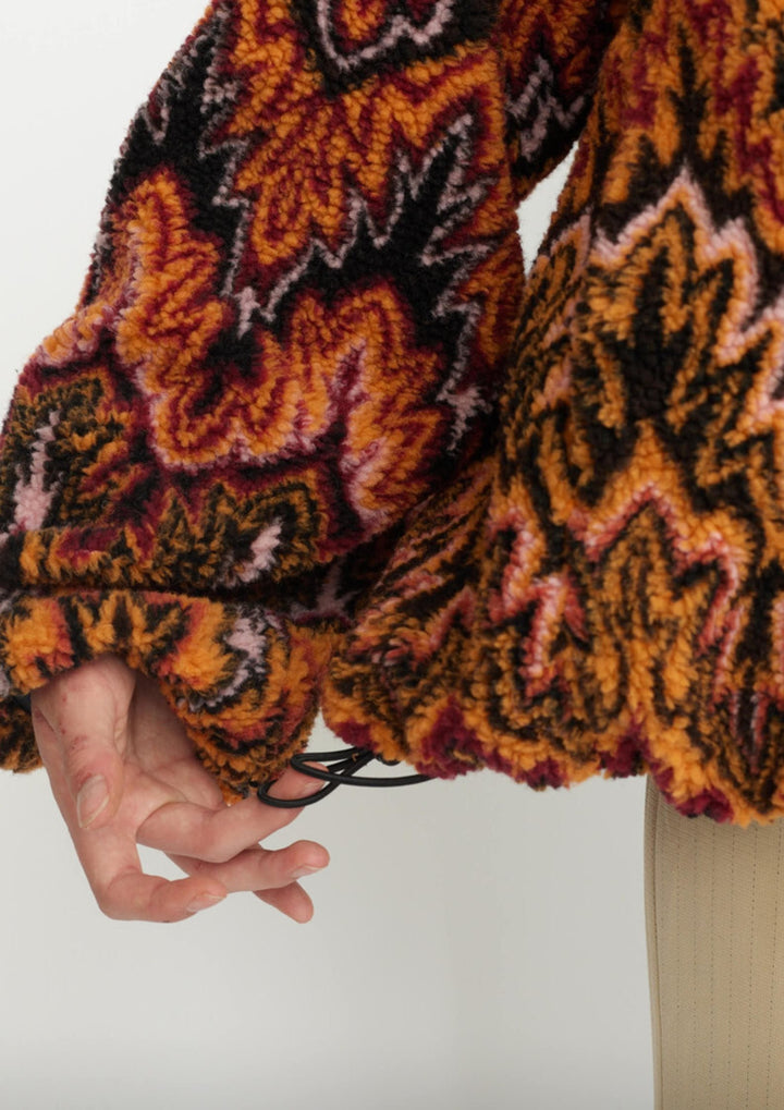 Selfhood - Printed Teddy Jakke - Orange