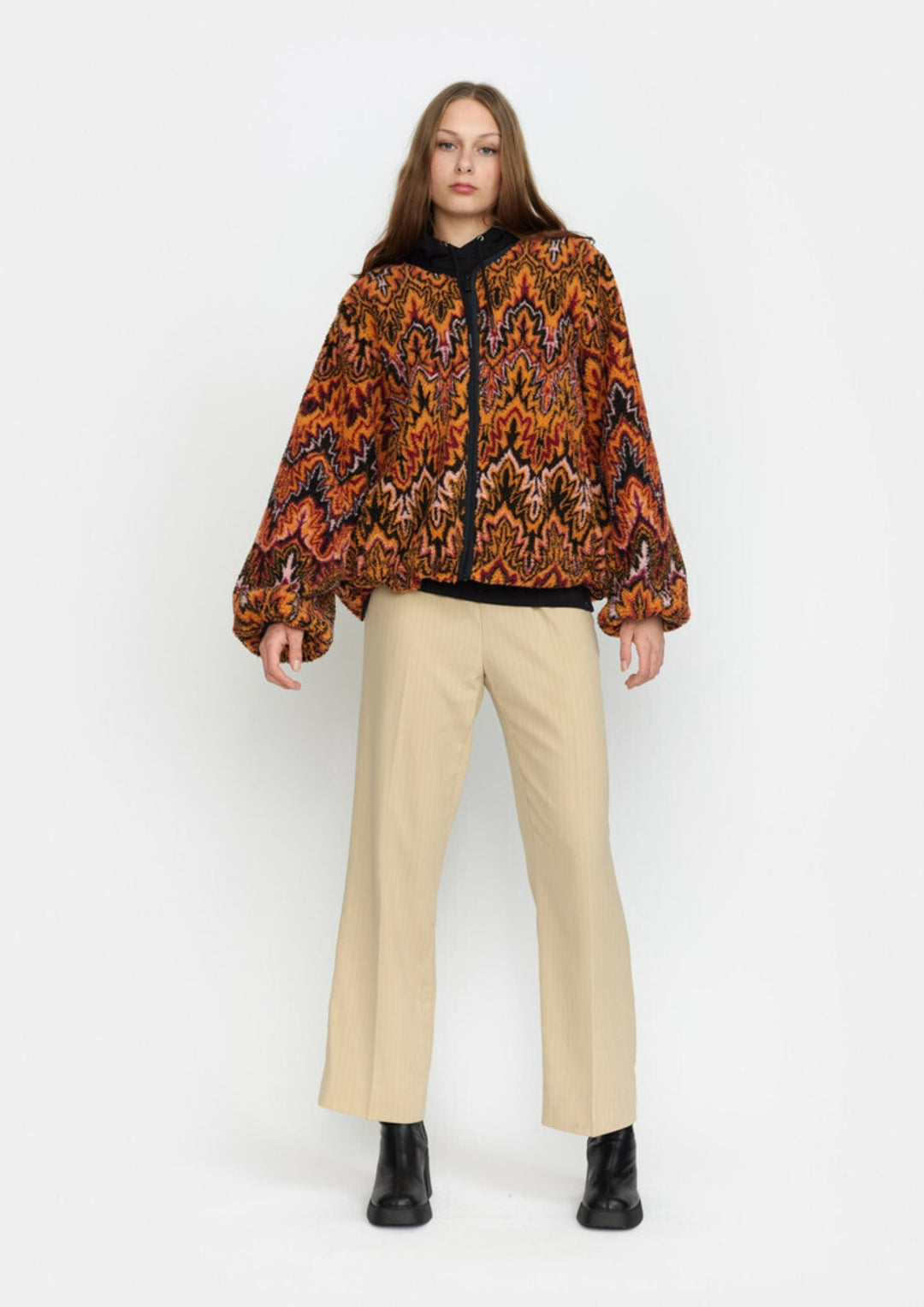 Selfhood - Printed Teddy Jakke - Orange