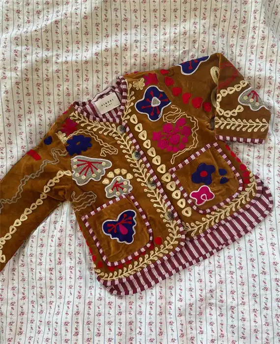Sissel Edelbo - Mini Jakke - Suzani Embroidery Velvet Heart
