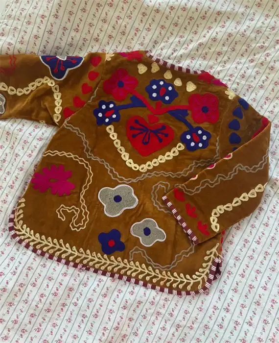 Sissel Edelbo - Mini Jakke - Suzani Embroidery Velvet Heart