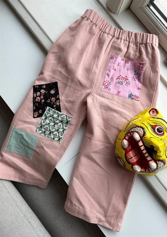 Sissel Edelbo - Oda Mini Pants - Rose Patches