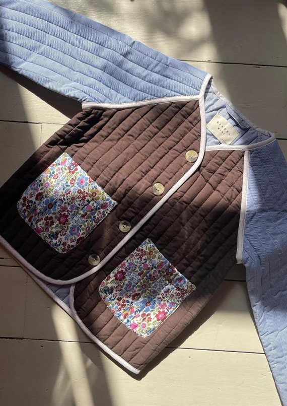 Sissel Edelbo - Vega Mini Organic Jakke - Brown Application