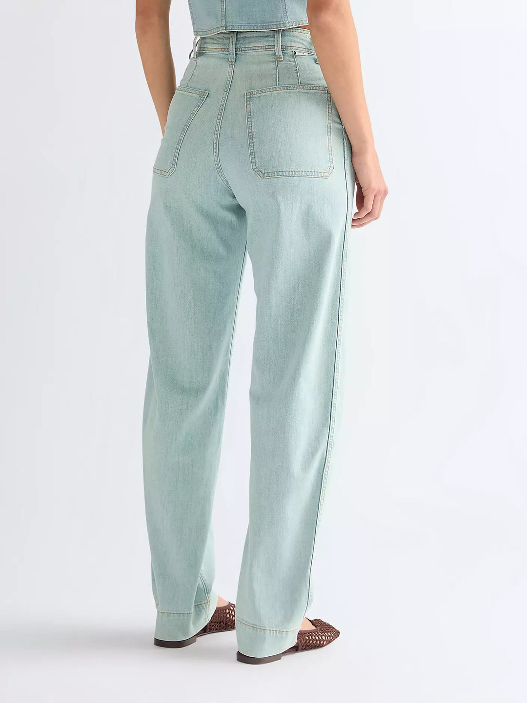 Wrangler - Sleek Barrel Bukser - Pale Denim