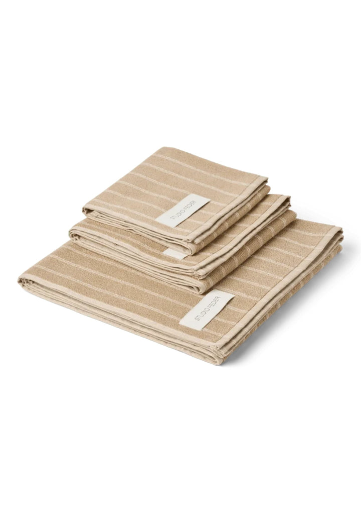 Studio Feder - Una Håndklæde - Sand Beige Rain - 40x60cm