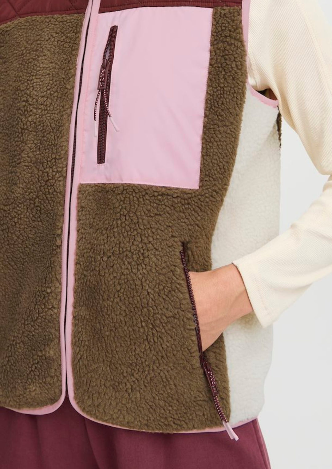 The Jogg Concept - JCBerri Vest - Winsor wine Mix