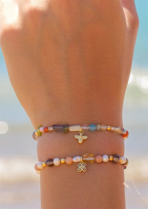 With Love Darling - Bee The Change - Perle Armbånd
