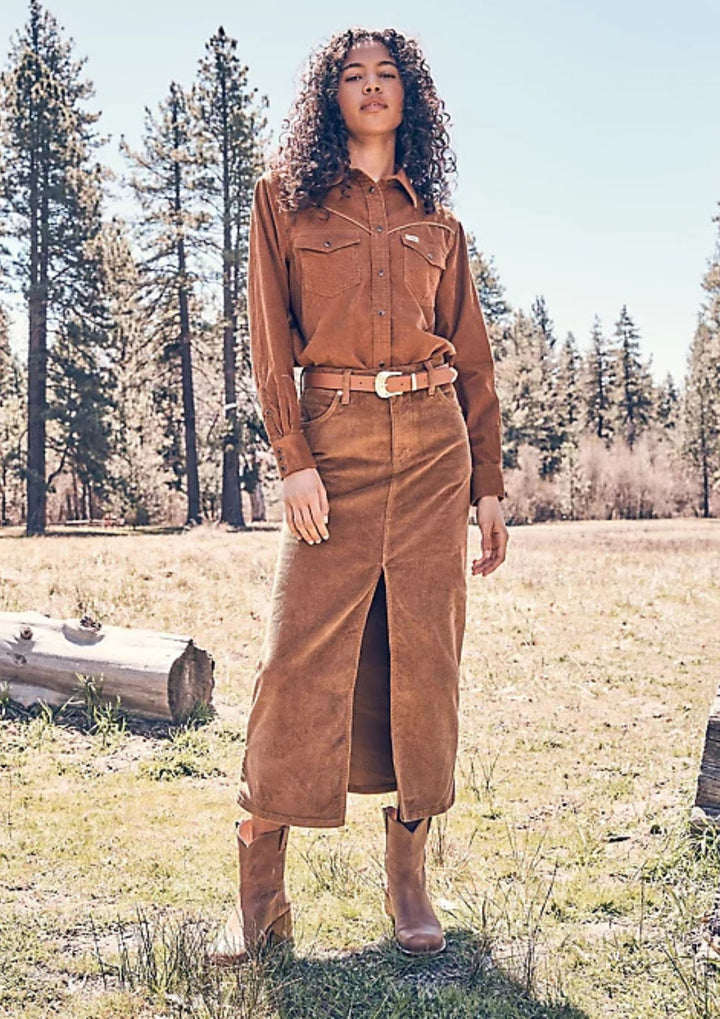Wrangler - Corduroy Maxi Nederdel - Cognac