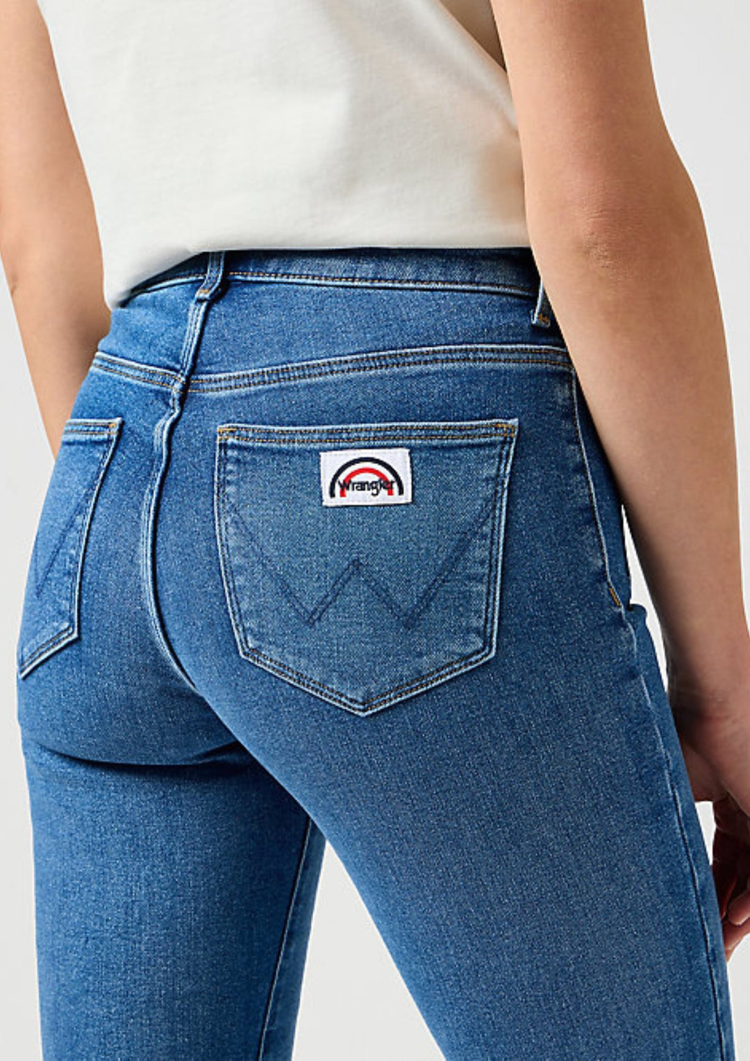 Wrangler - Flare Jeans -Raven