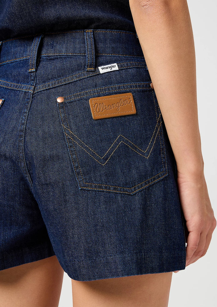 Wrangler - Loose Pleated Shorts - Saddle
