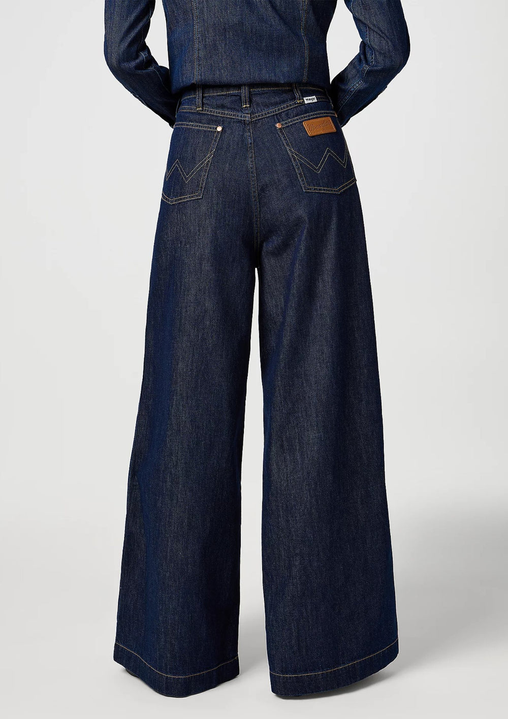Wrangler - Pleated Jeans - Saddle