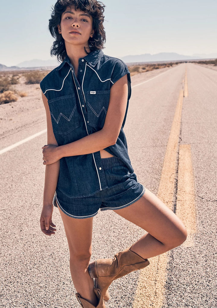 Wrangler - Sleeveles Western Skjorte - Saddle