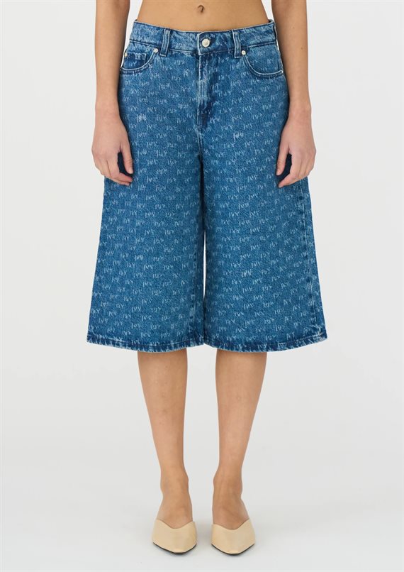 Ivy - Augusta Long Shorts - Wash Punch Needie