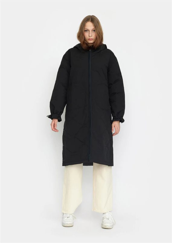 Selfhood - Quilted Coat - Black